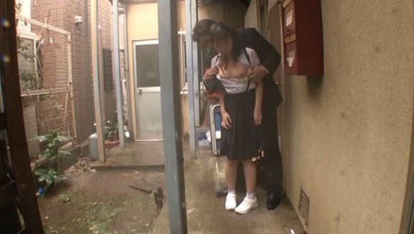 13081003_20