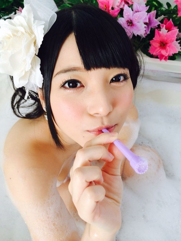 上原亜衣28