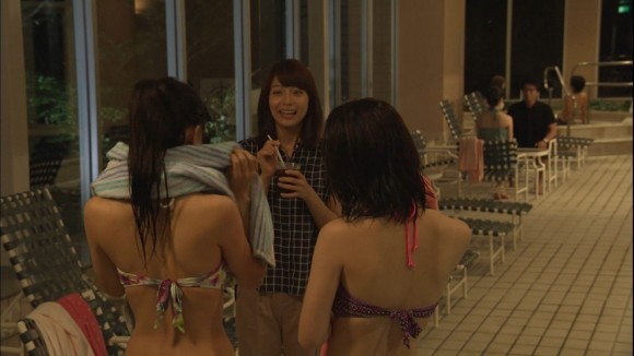 小松彩夏のおっぱいキャプ111