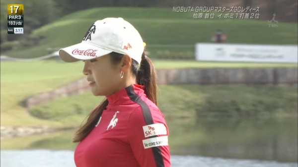 2019_1029_00_golf17