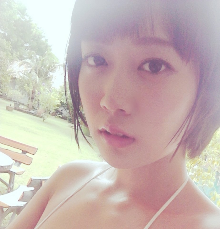 西野小春　ジュニアアイドル 元人気JCアイドル西野小春、大陰唇の形まで分かる問題作でマッサージ中にアヘ顔連発w - 2ページ目 (2ページ中) - エロチカ