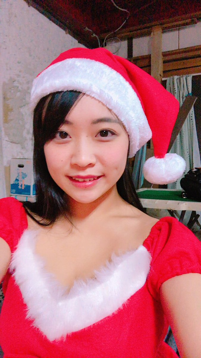 ジュニアアイドル　足コキ 